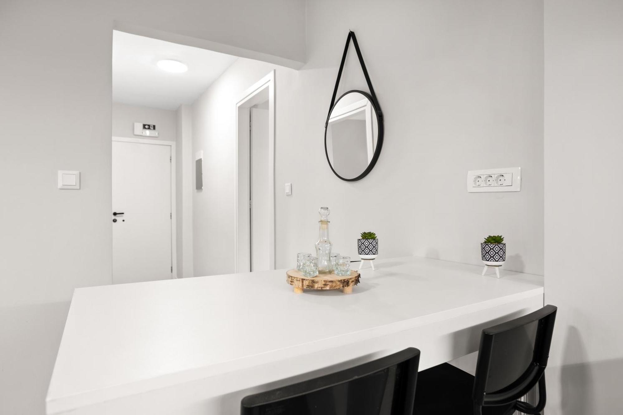 Nisos Apartments, Chania Center * Chania (Crete)