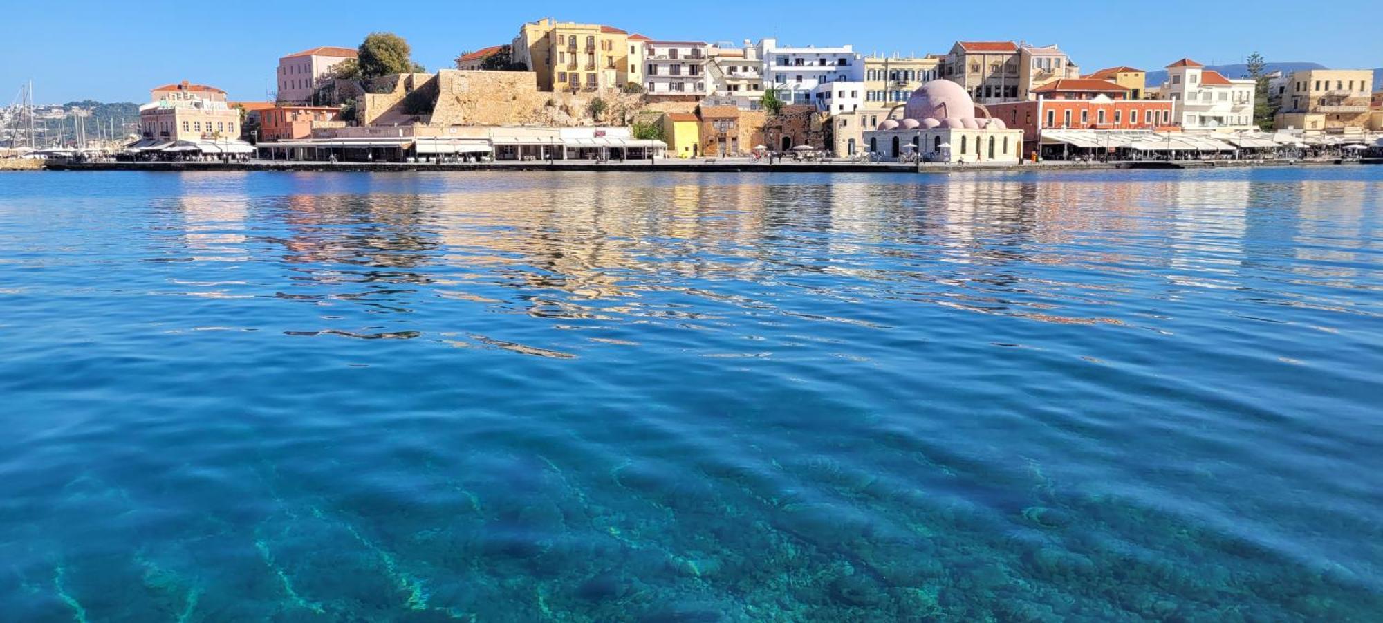 Old Town Loft With Sea View Roof Terrace And Private Parking Apartment Chania (Crete)