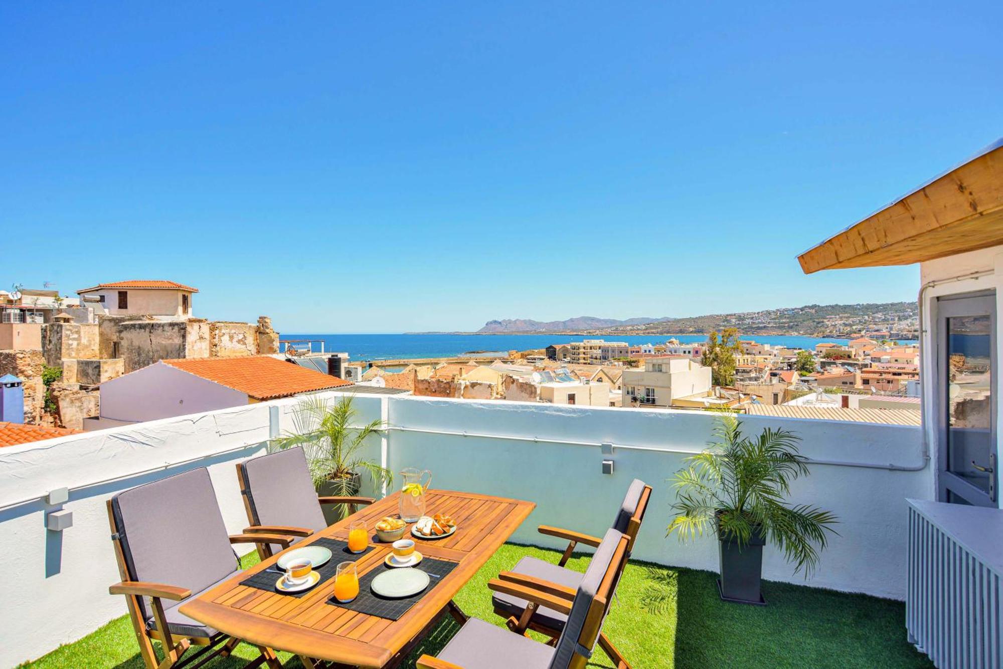 Old Town Loft With Sea View Roof Terrace And Private Parking Apartment