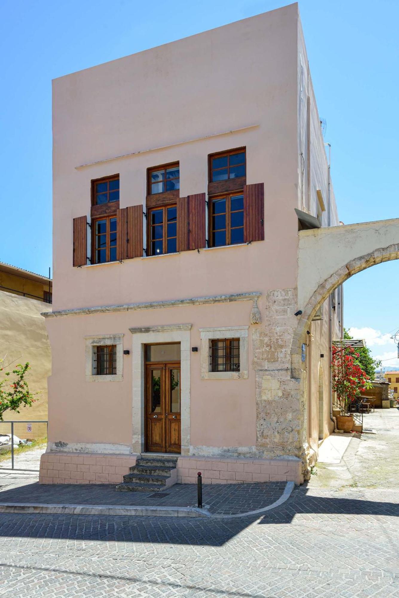 Apartment Old Town Loft With Sea View Roof Terrace And Private Parking Chania (Crete)