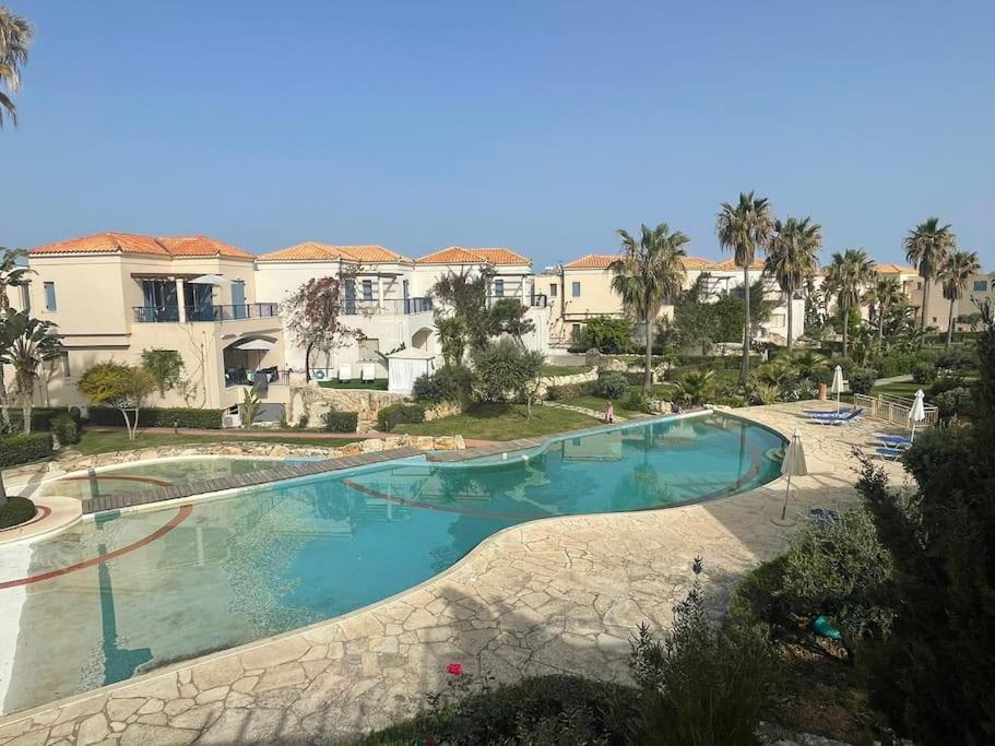 Casseiopia 5 Bedroom On With Pool Apartment *