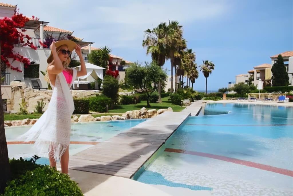Casseiopia 5 Bedroom On With Pool Apartment