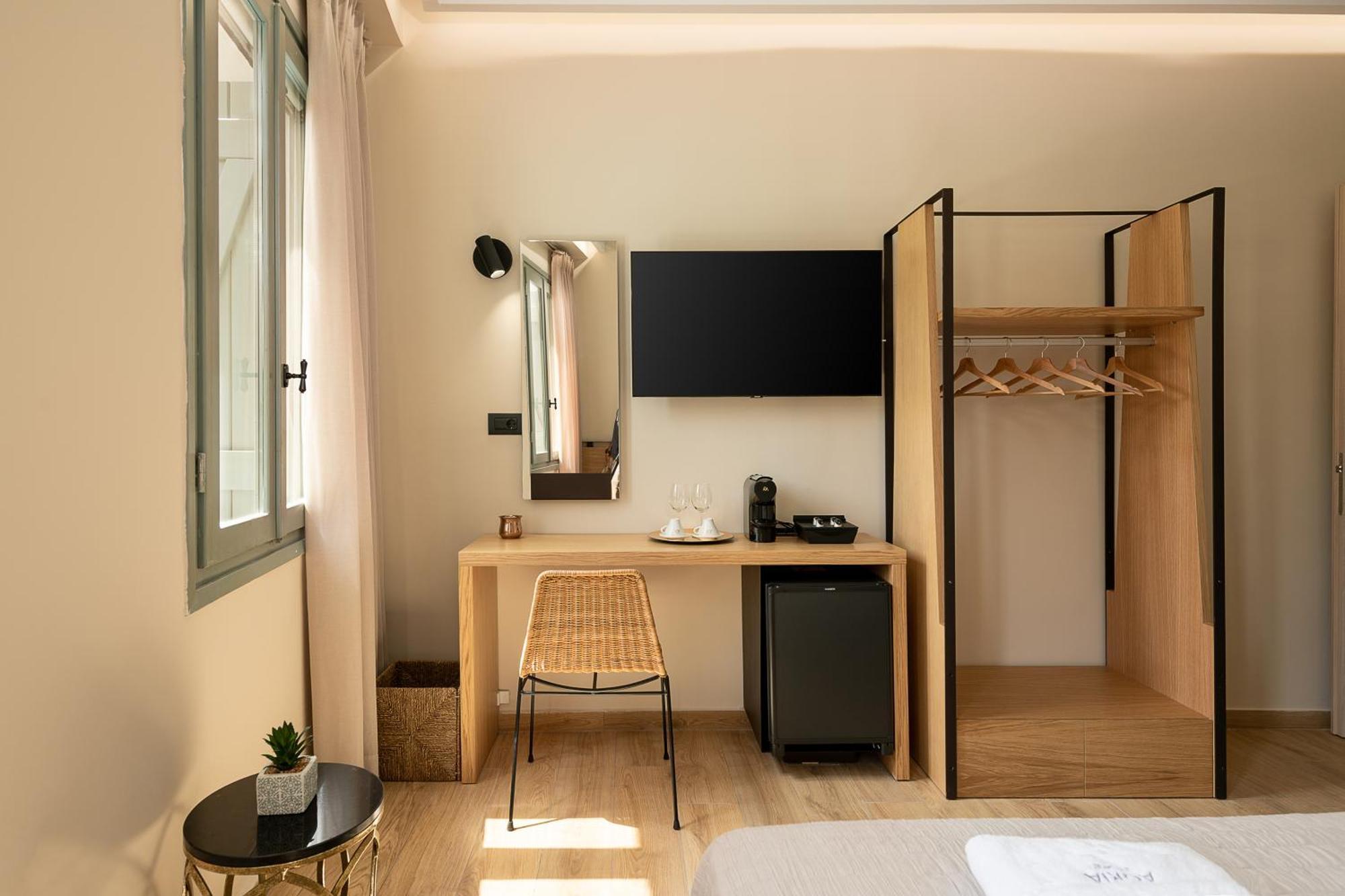 Guest house Aoria Estate Old Port 3*