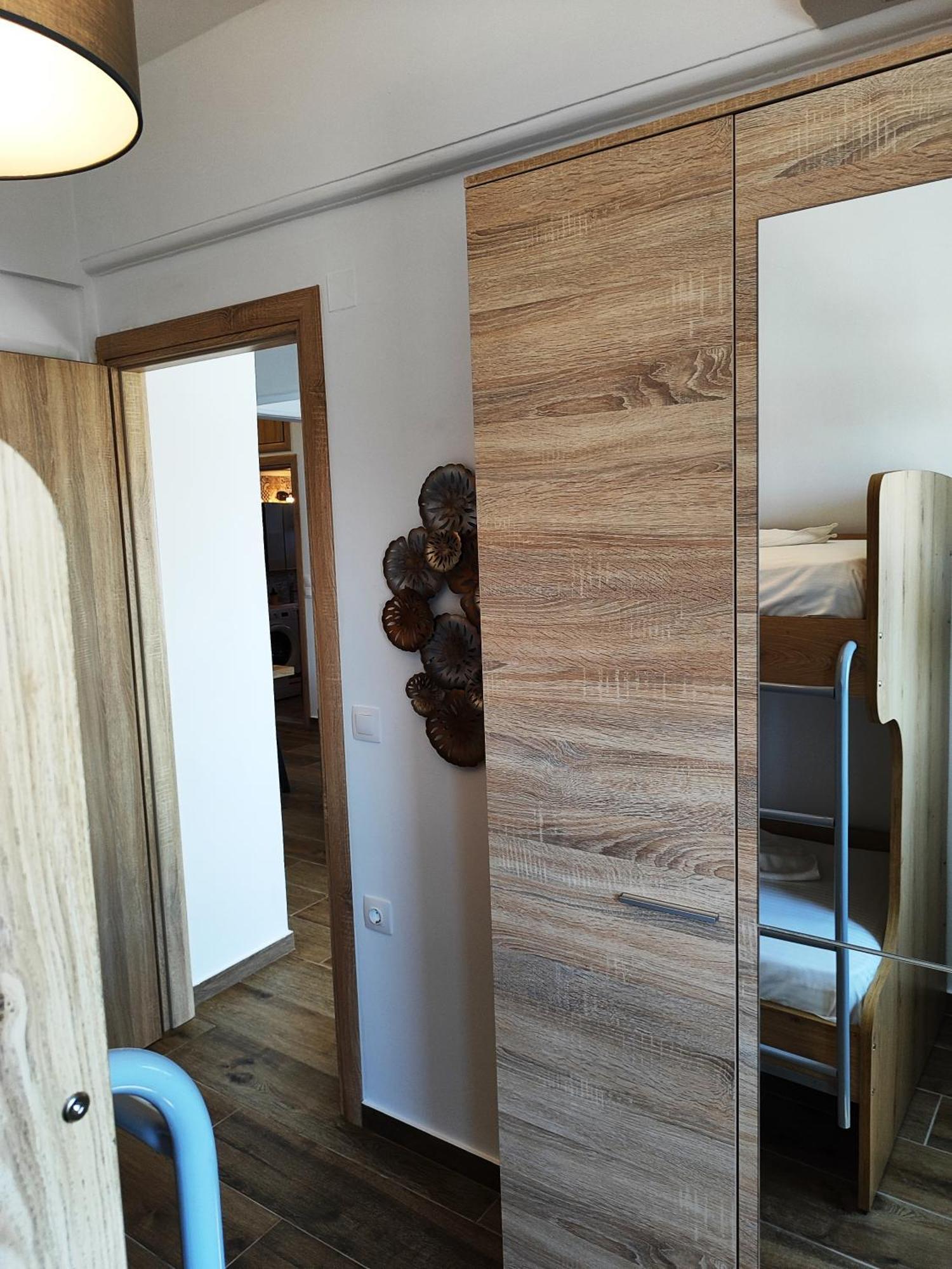 Apartment Thalia Chanla *