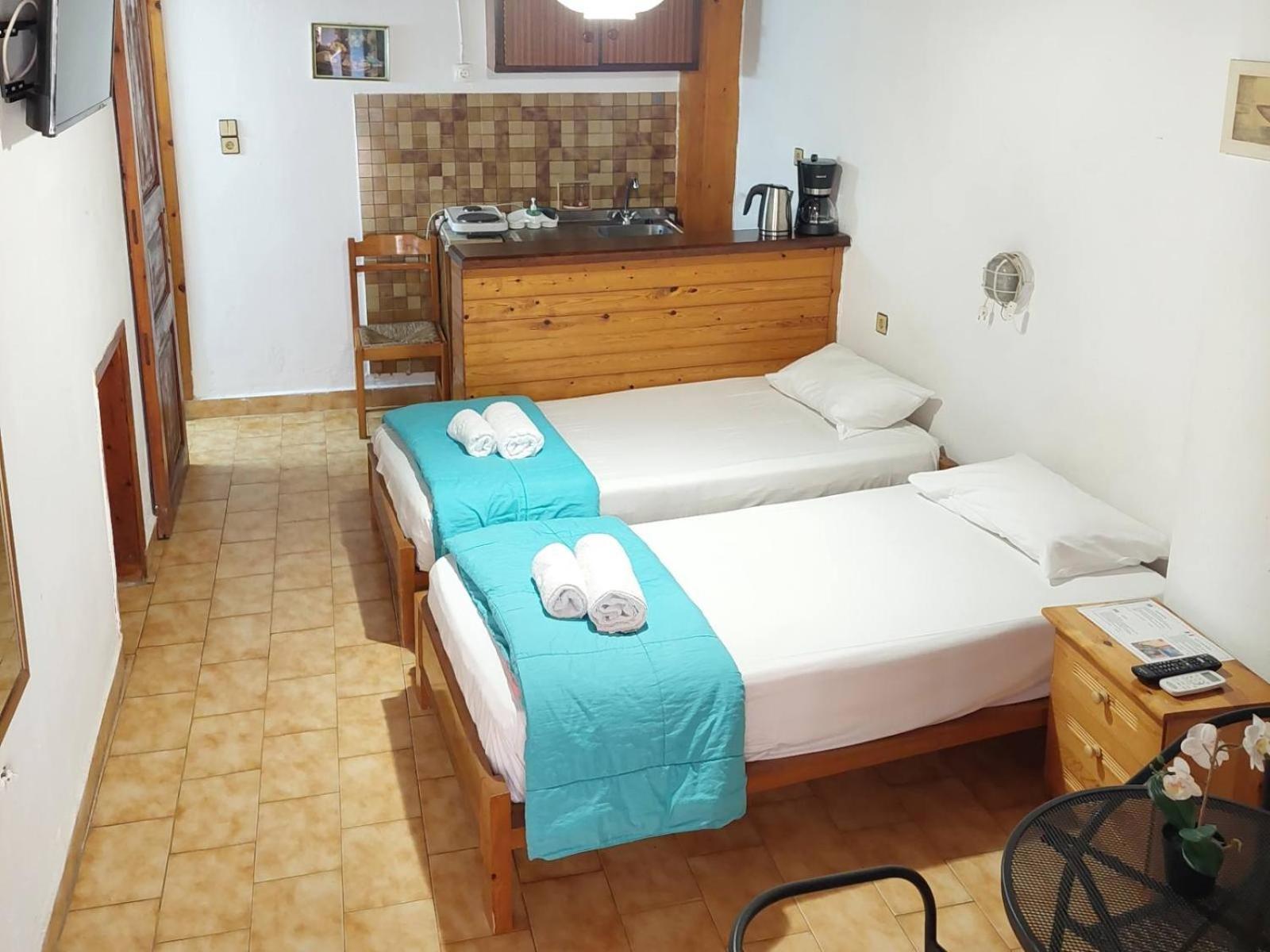 Inn Chryssoula Chania (Crete)