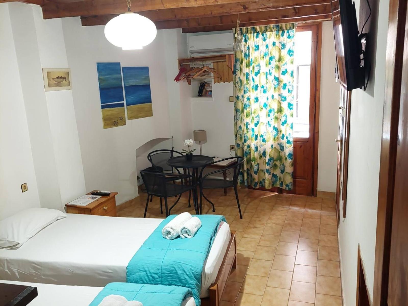 Chryssoula Inn Chania (Crete)