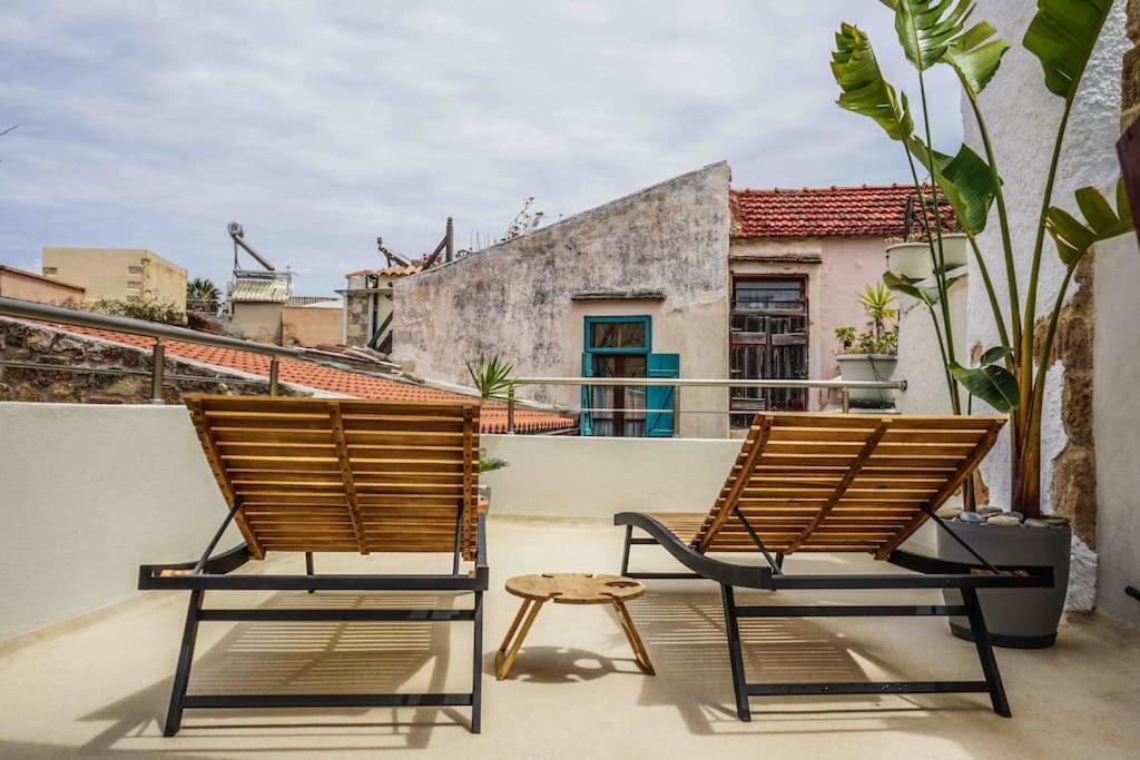 Apollona's Boutique Apartment *