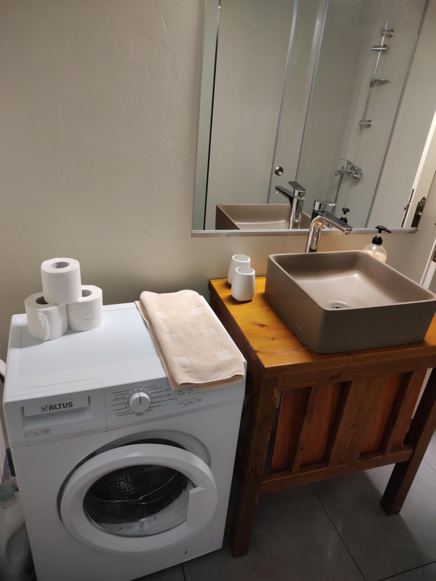 Spacious Townhouse Close To Chania Center Apartment *