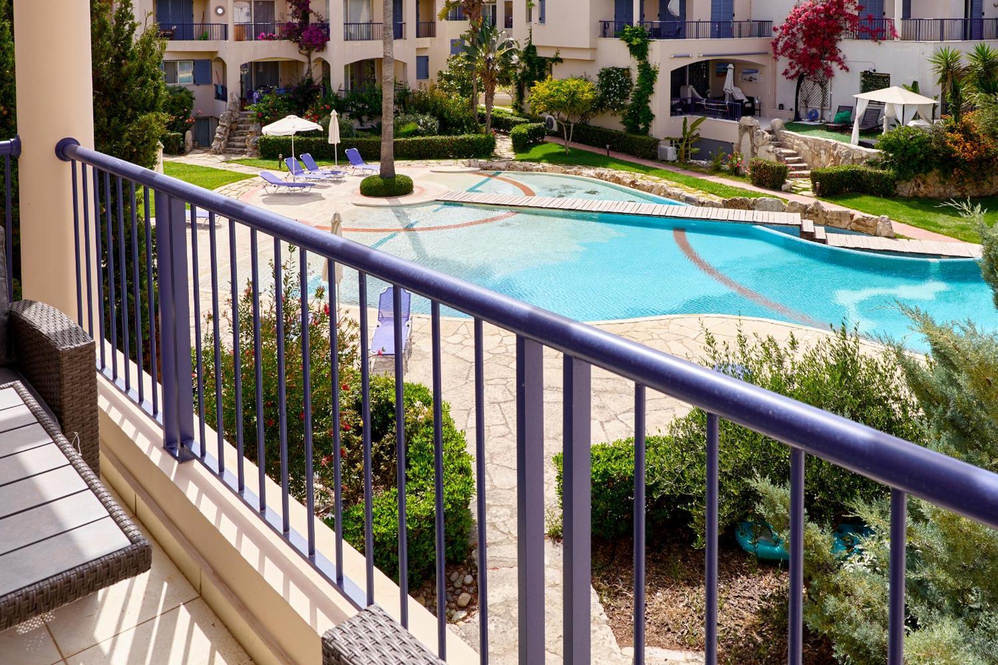 Casseiopia 5 Bedroom On With Pool Apartment *
