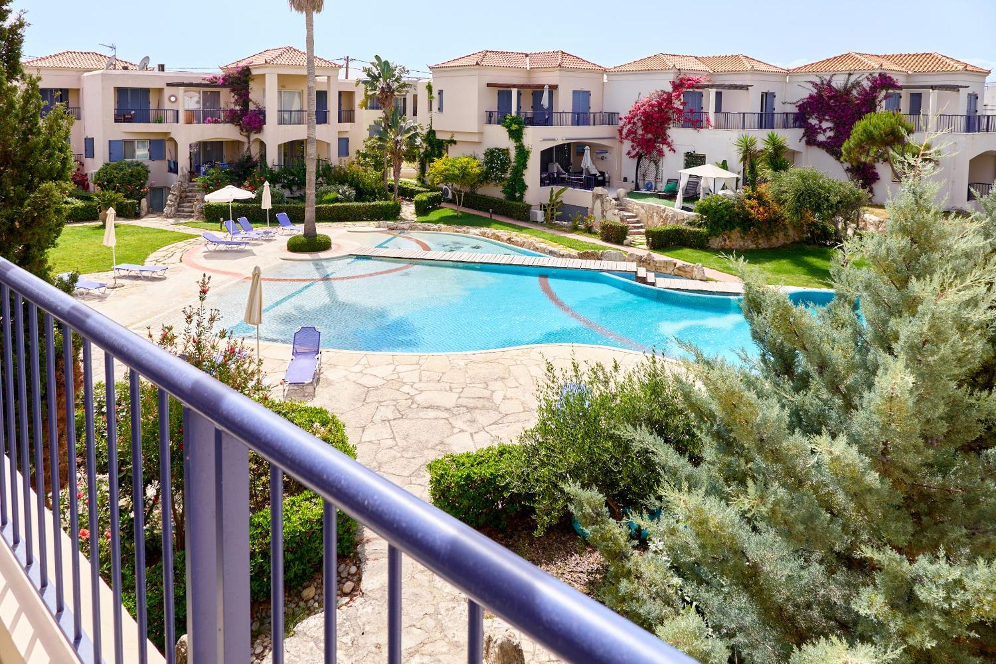 Apartment Casseiopia 5 Bedroom On With Pool