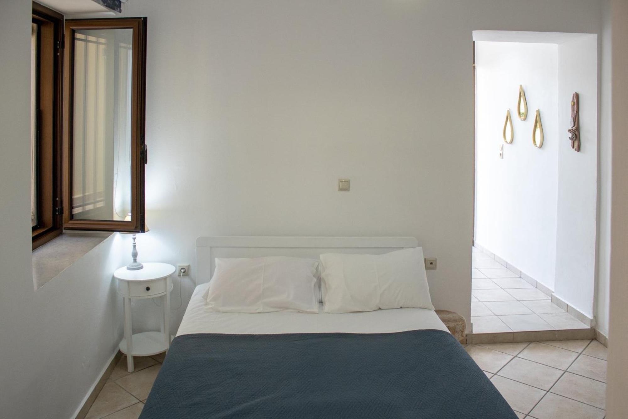 Mamouth Apartamento Chrissi Akti Chania