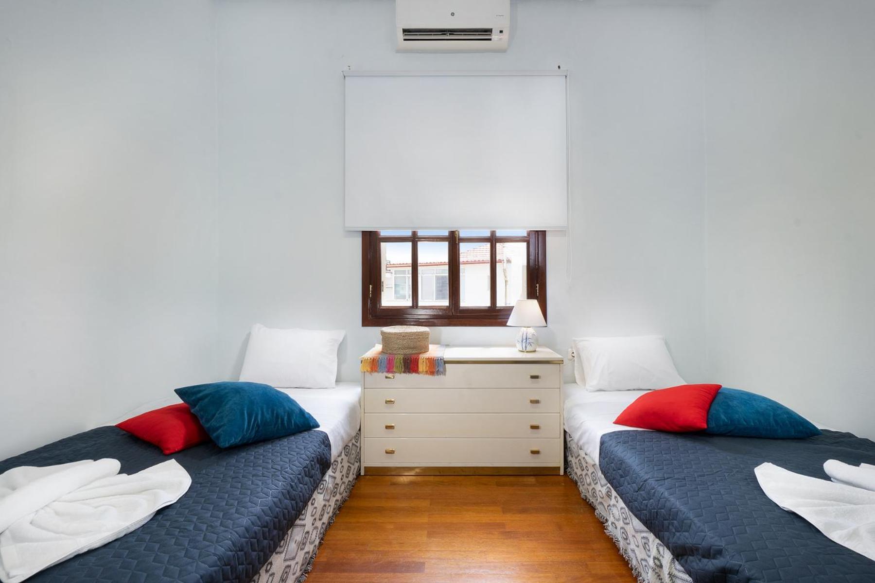 Clio Townhouse Apartment *