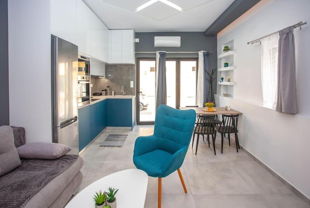 μ1ke5 Corner Apartment Chania (Crete)