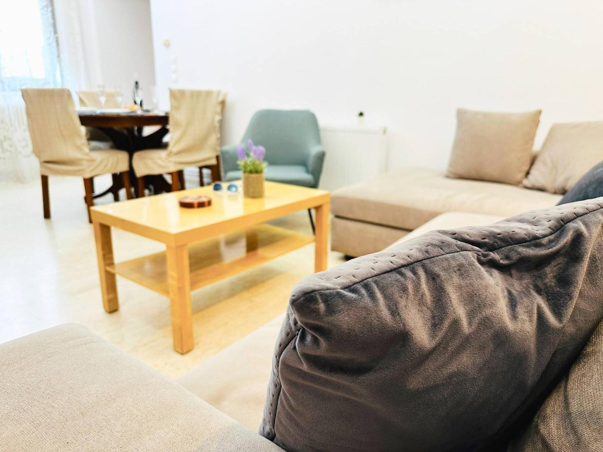 Sea Breeze Sanctuary-1bd 3pl 1ba - 90m To Sea Apartment