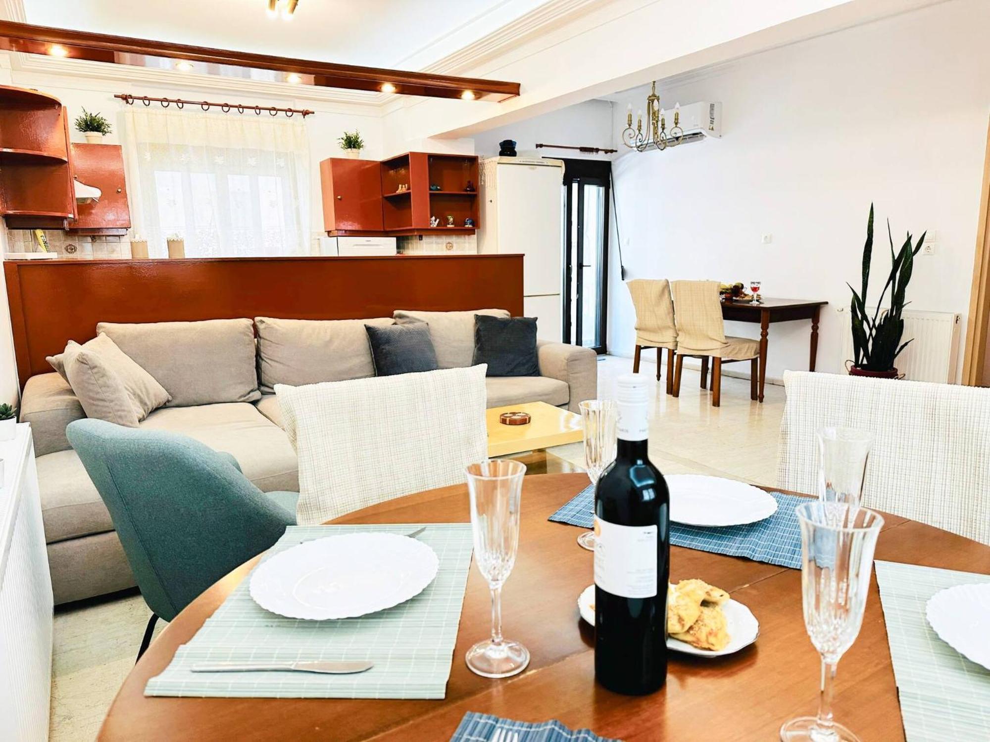 Apartment Sea Breeze Sanctuary-1bd 3pl 1ba - 90m To Sea *