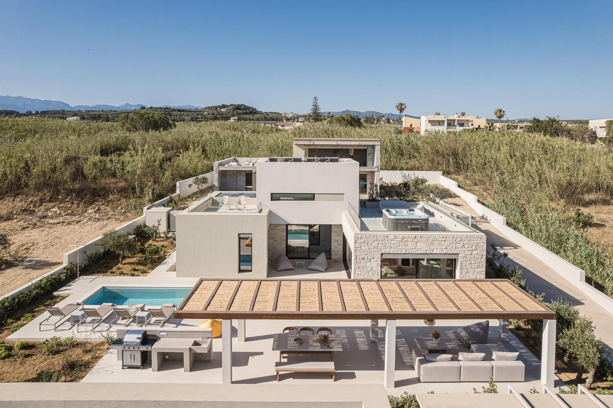 Iocaste - With Private Pool And Ev Station Villa