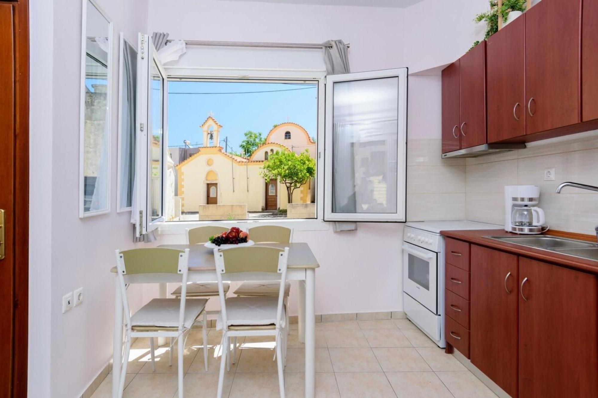 Marianthi's Maisonette