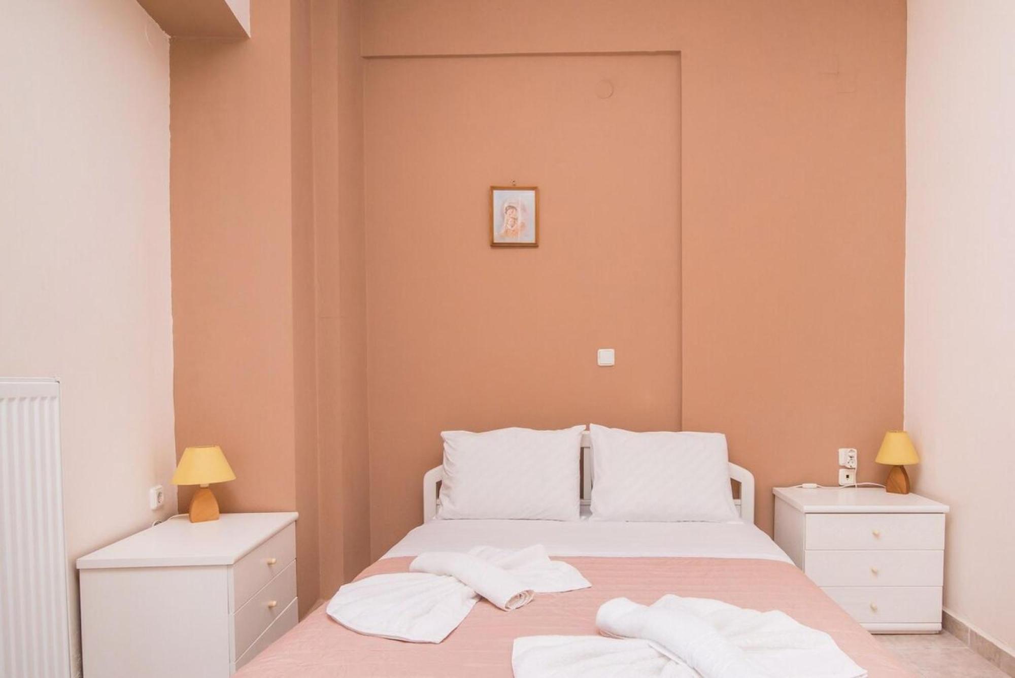 Leonidas House With Sea View Chania (Crete)