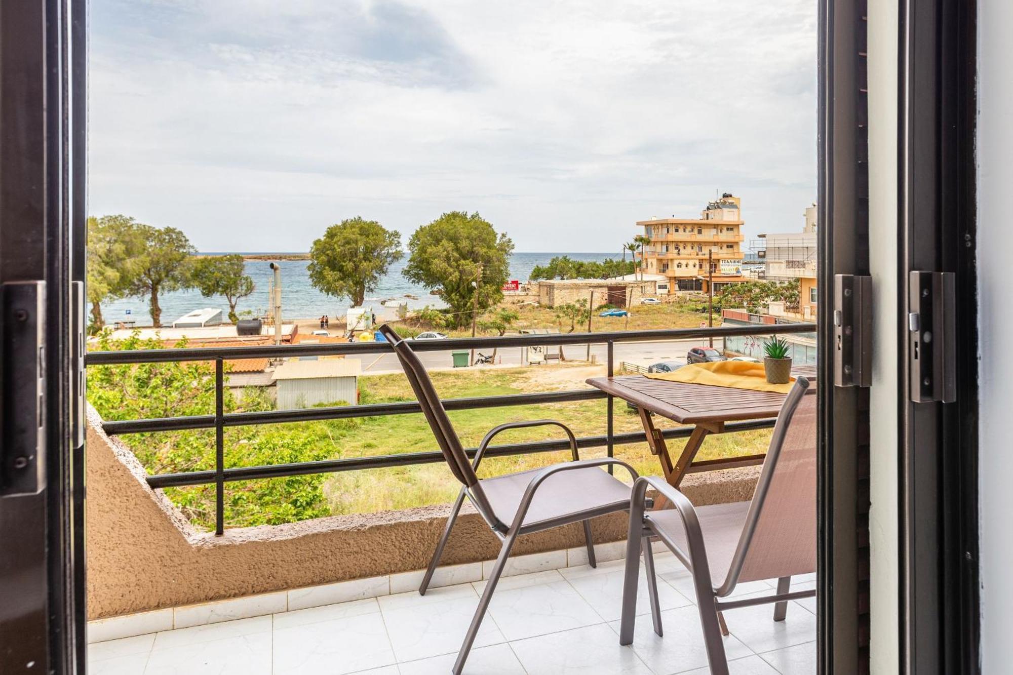 Apartment Sun In Chania 10 13