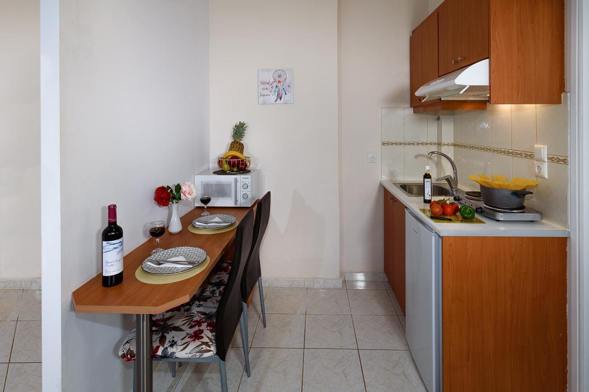25 Chania (Crete)