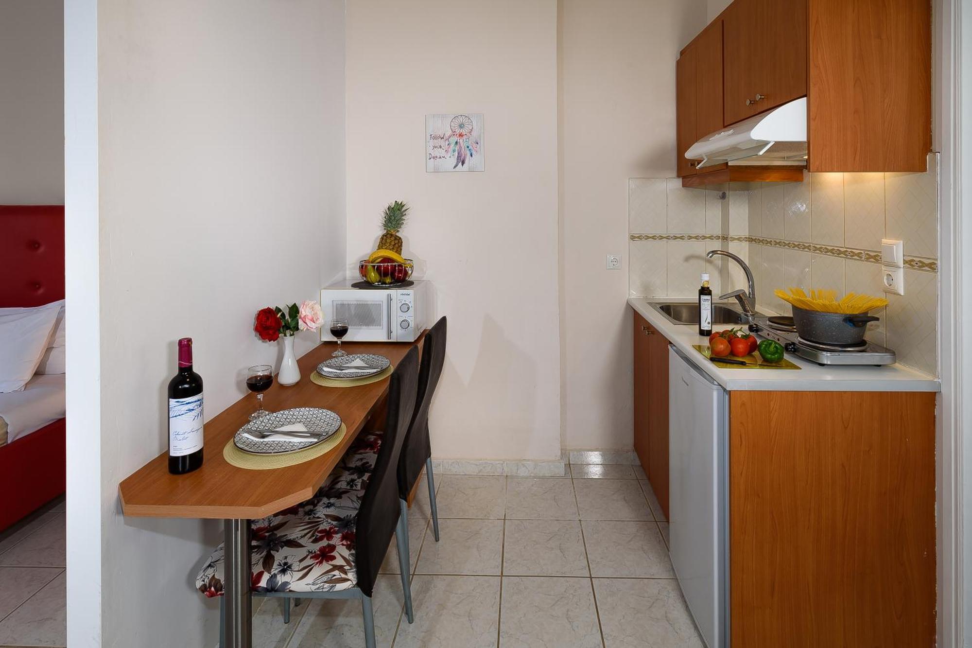 Apartment 25
