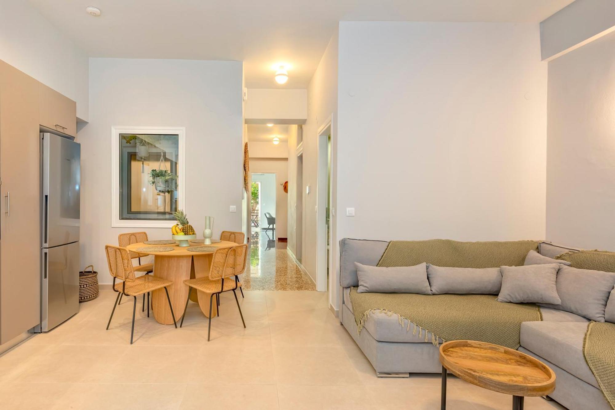 Jasminestay - Two Bedroom With Backyard