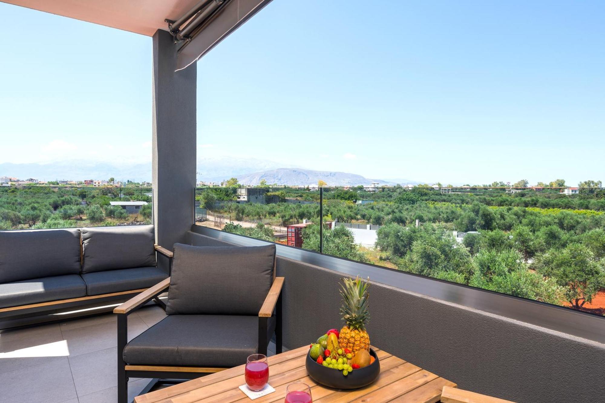 Luxury Oasis In Chania - Private Pool, Bbq & Garden By Wehome *