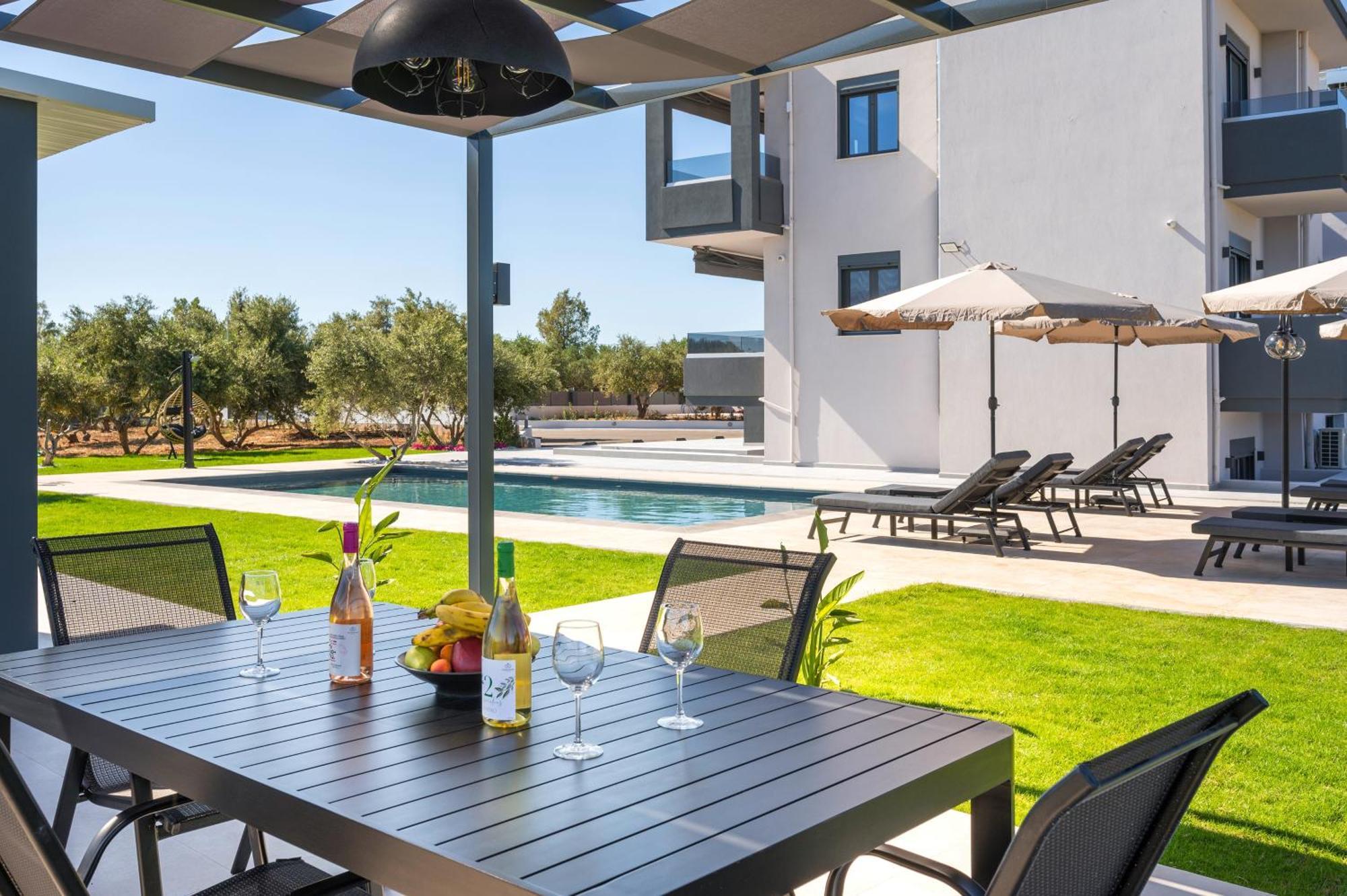 Apartment Luxury Oasis In Chania - Private Pool, Bbq & Garden By Wehome