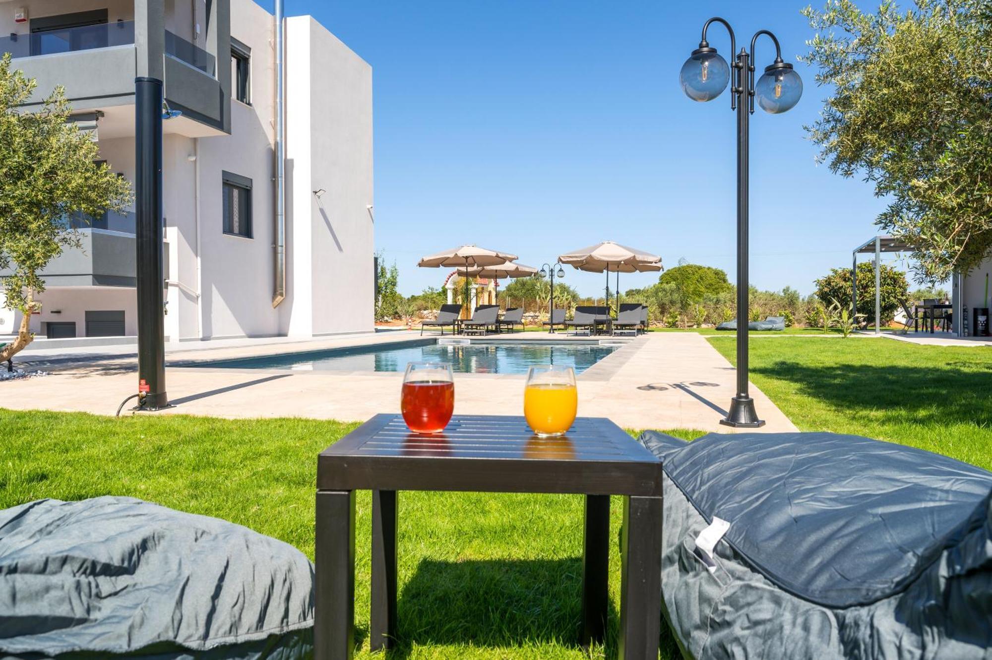 Luxury Oasis In Chania - Private Pool, Bbq & Garden By Wehome