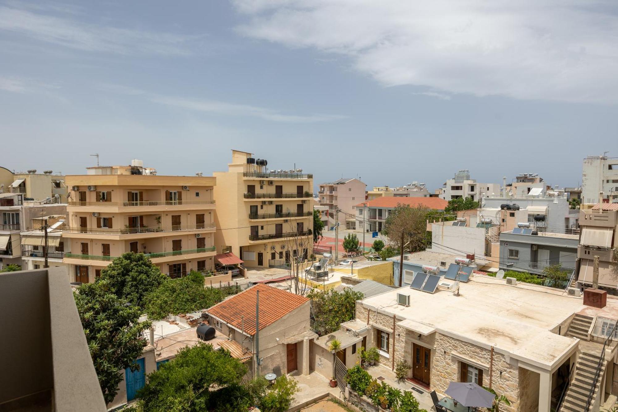 Nisos Apartments, Chania Center Chania (Crete)