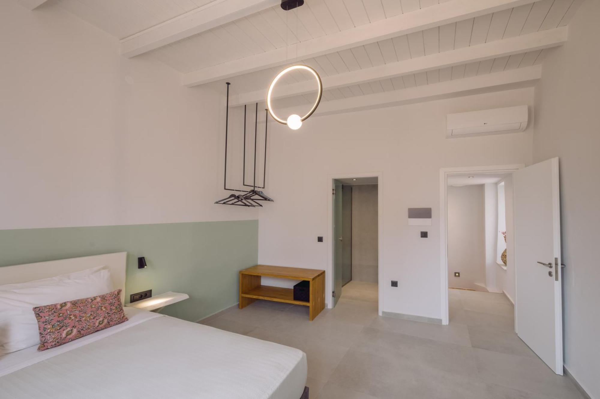 Holiday home Arch Home, Luxury With Private Parking