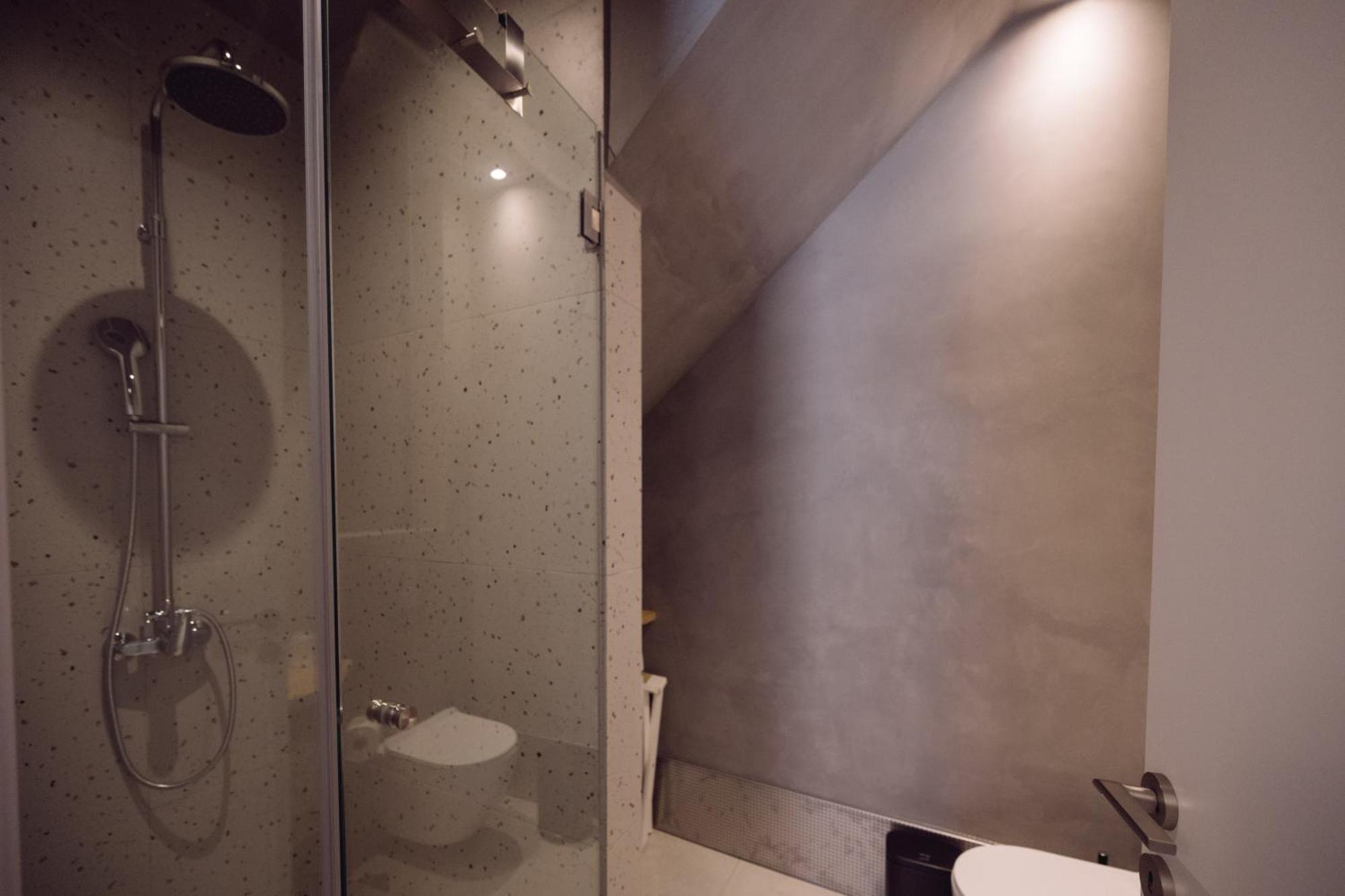 Arch Home, Luxury With Private Parking Holiday home *