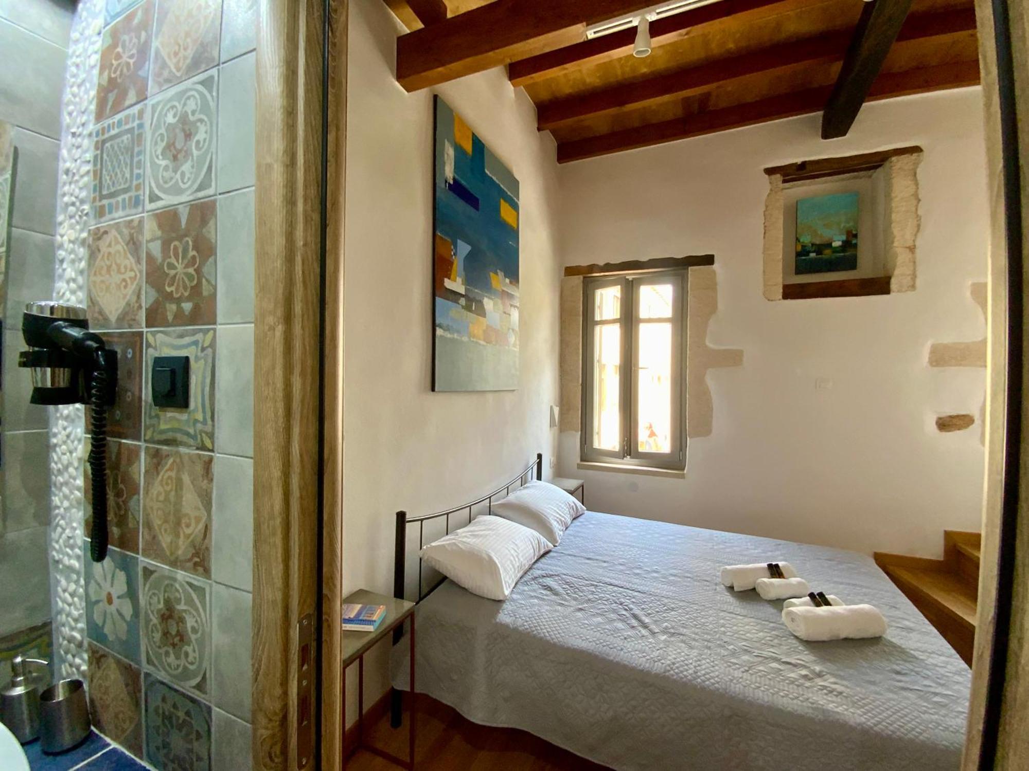 Kazalakis Chania Harbor Roof Retreat