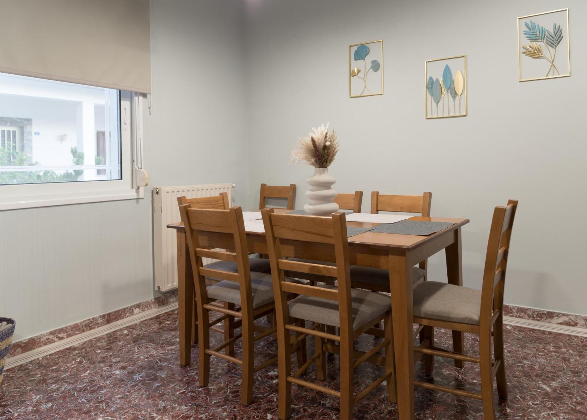 Homestay Cityscape House
