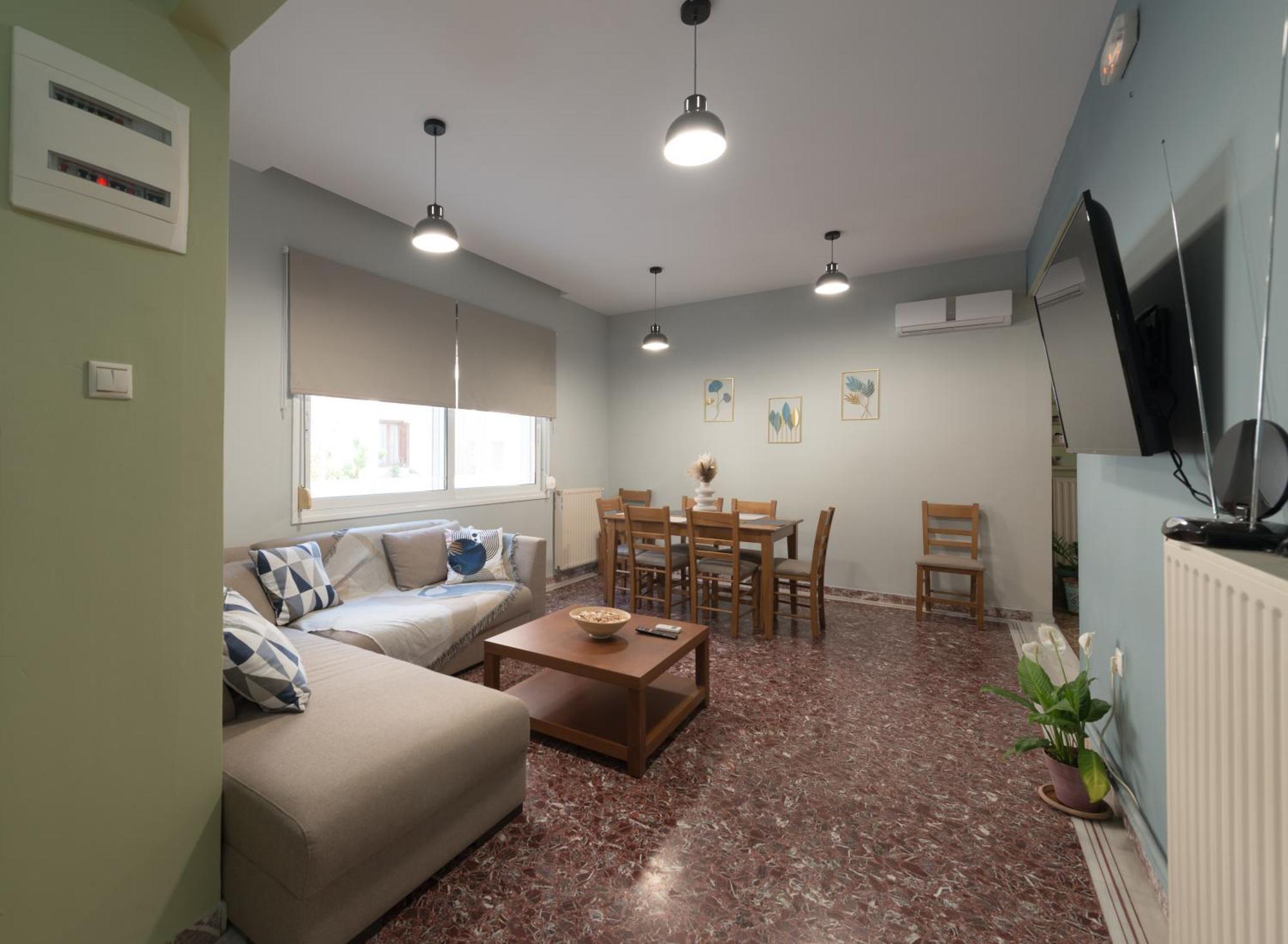 Cityscape House Homestay *