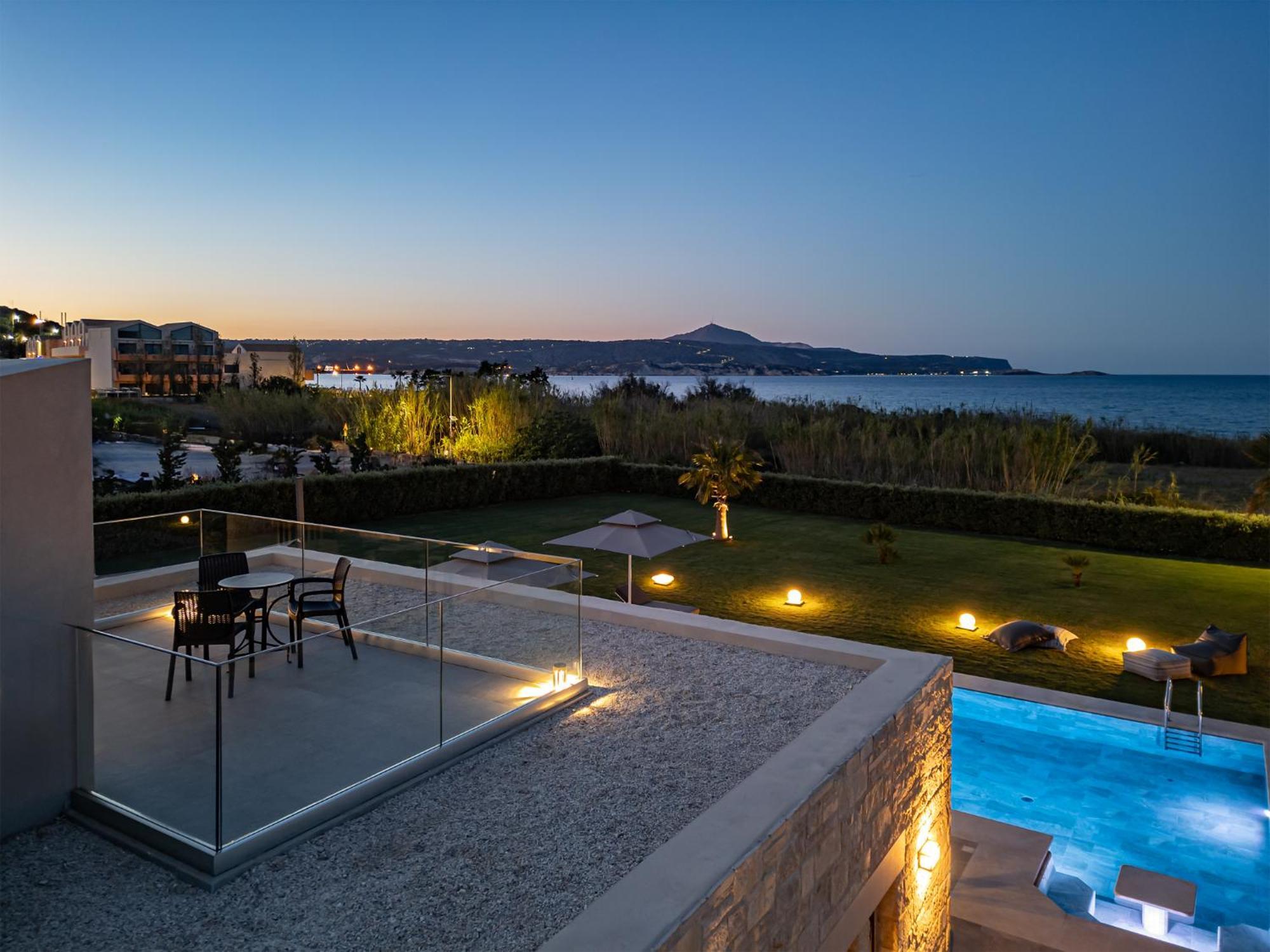 Iniada Villa