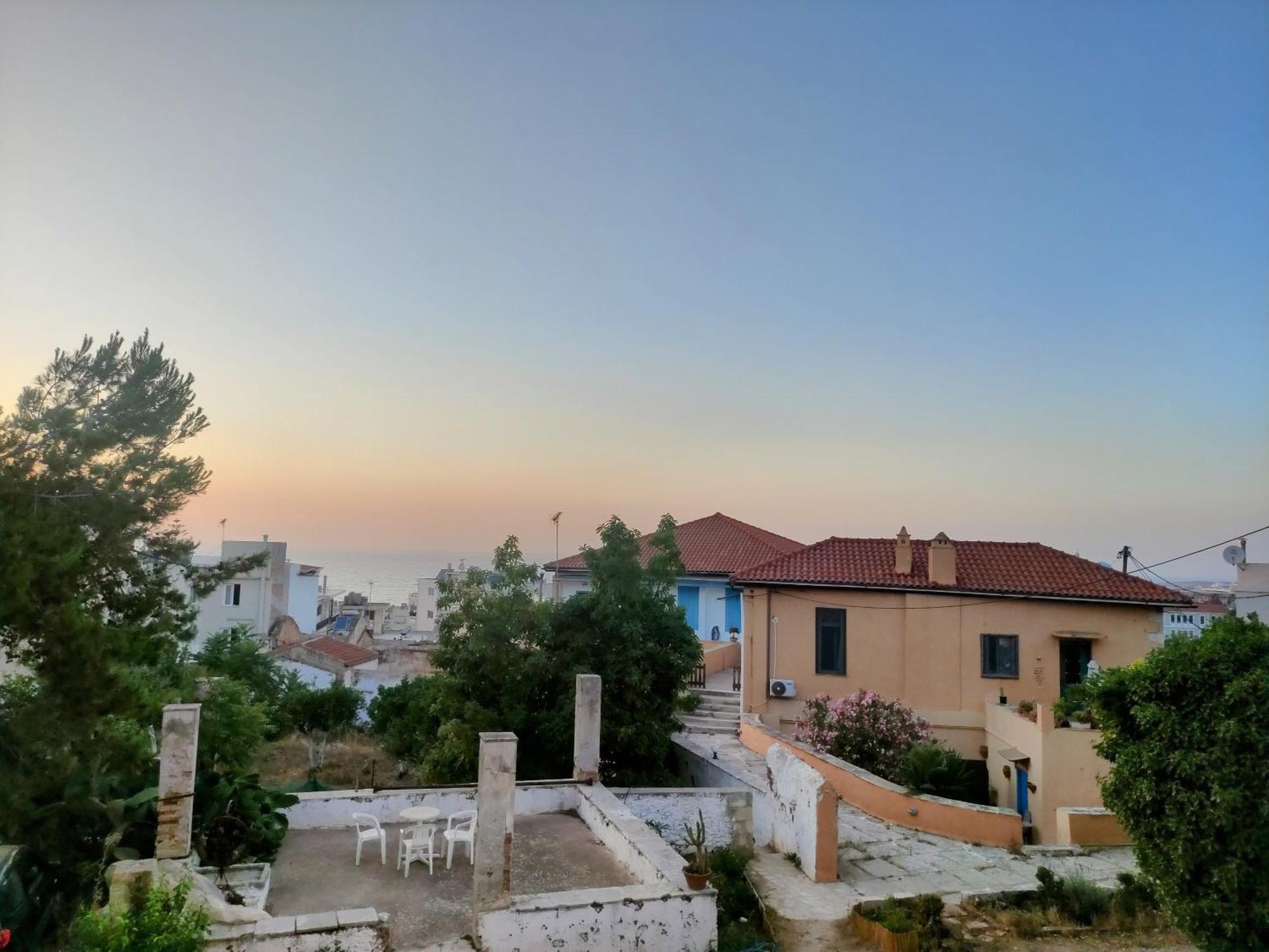 οικογένειακο με θέα 2