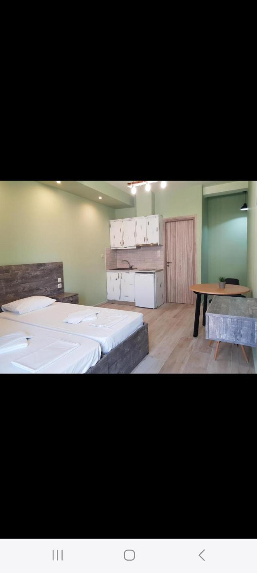 Poppy Beloni Aparthotel *