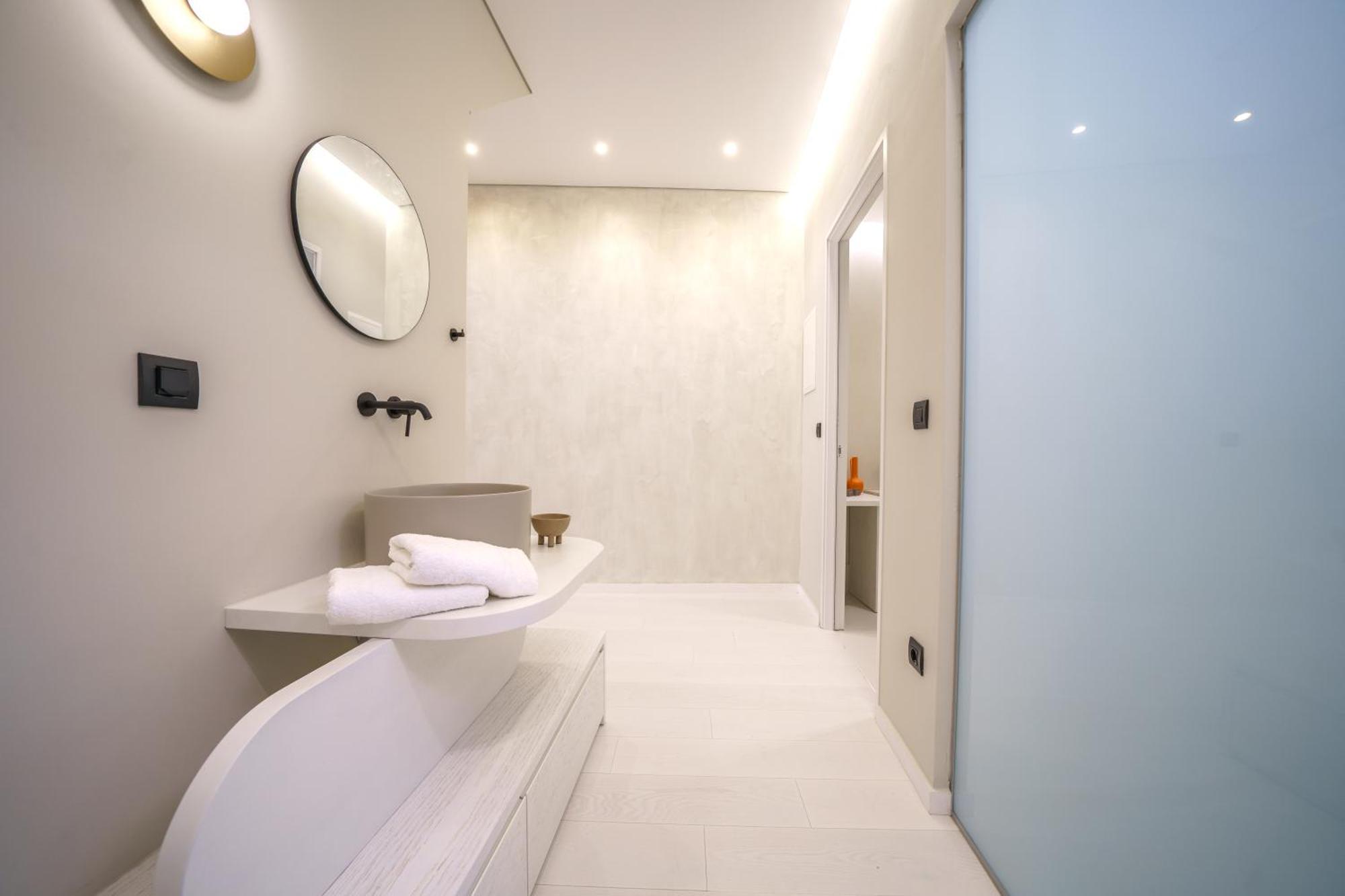 Amelia Luxury Old Town Apartment