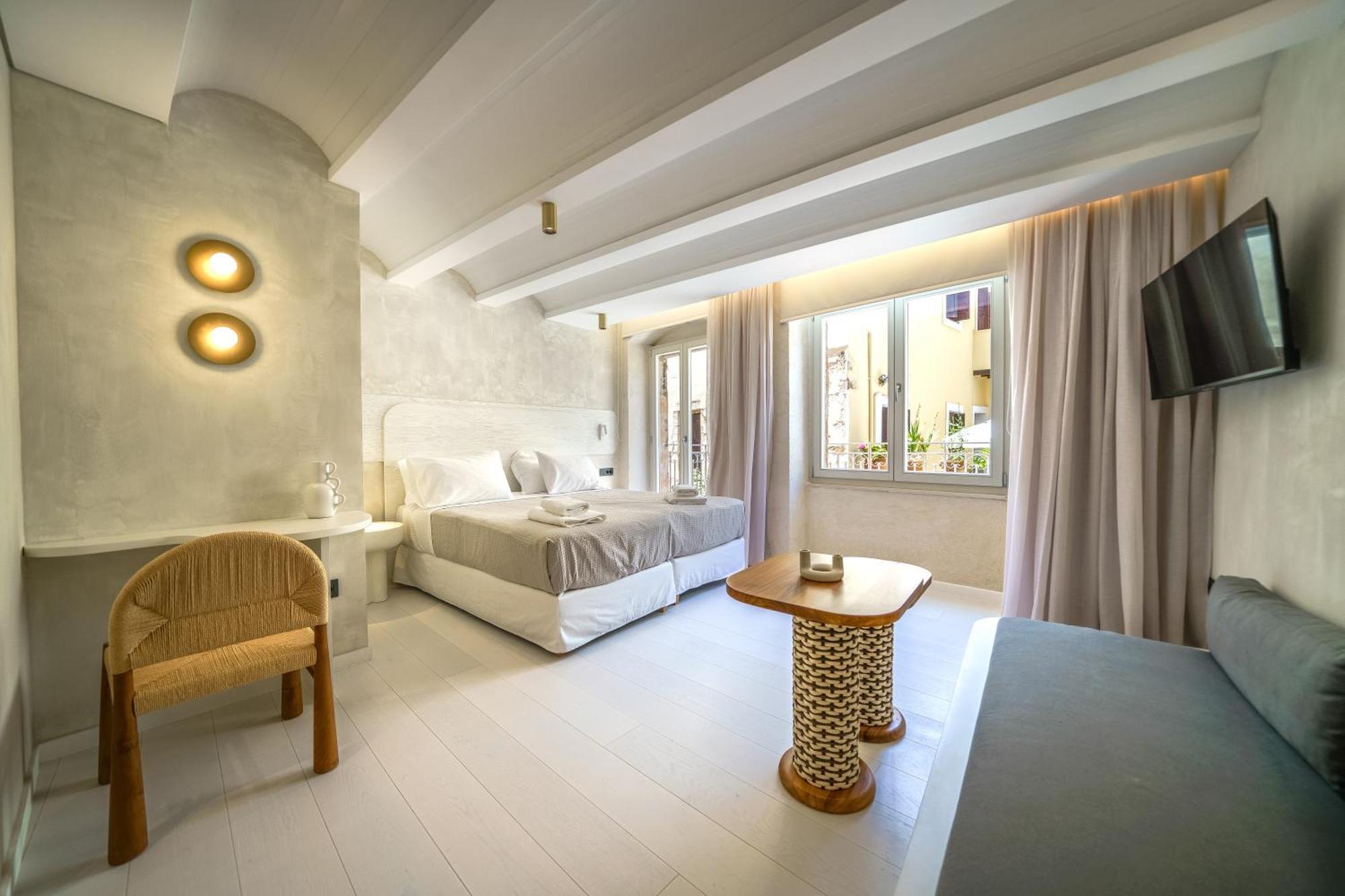 Amelia Luxury Old Town * Chania (Crete)