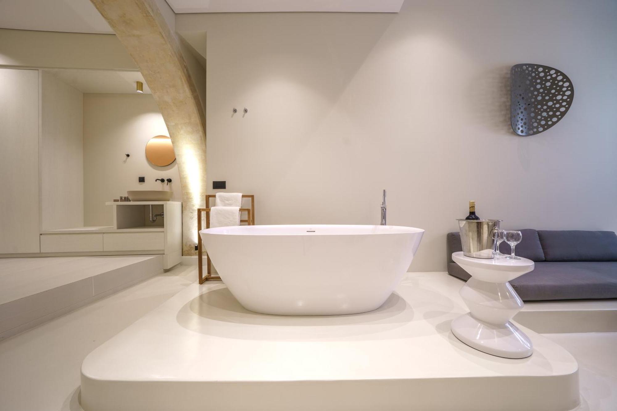 Amelia Luxury Old Town Apartment