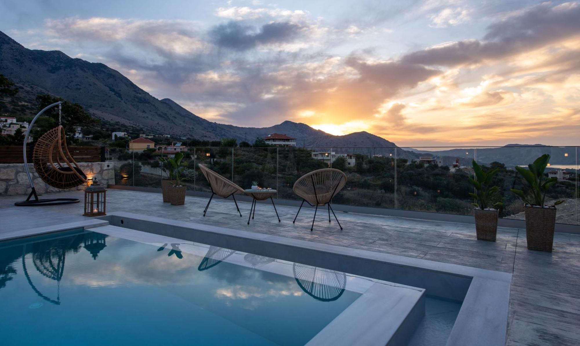Esotico Escape Villa *