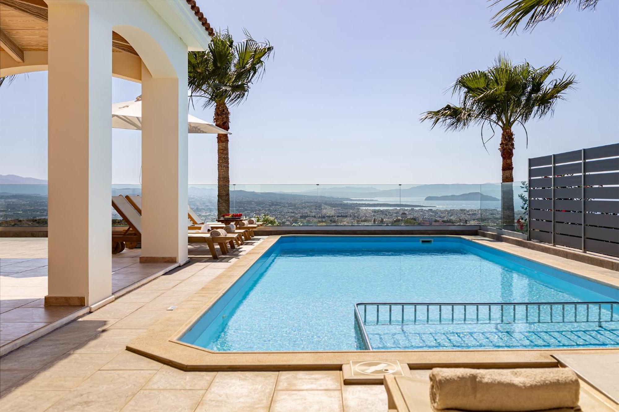 Karmilos Hill Villa *