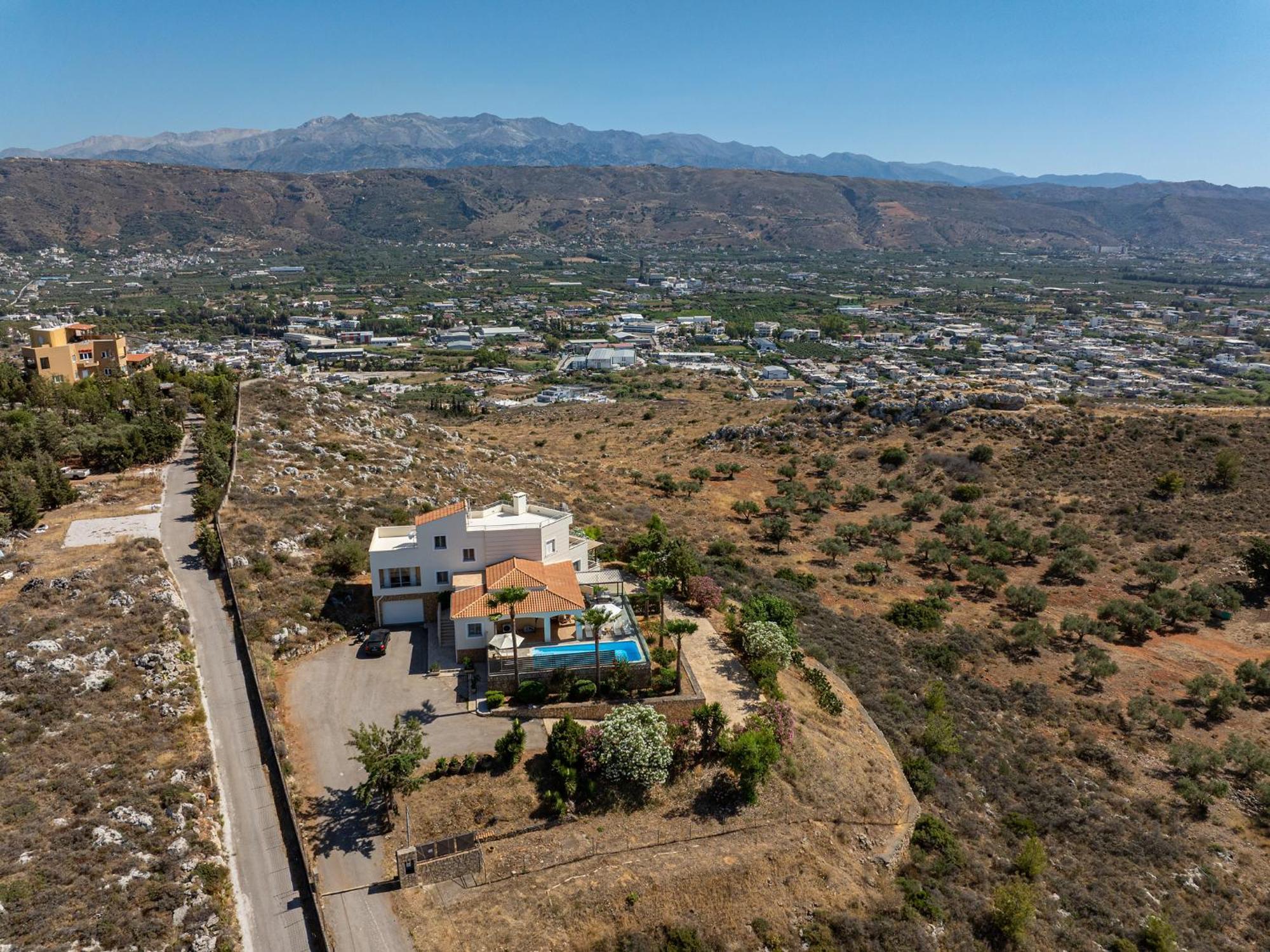 Villa Karmilos Hill *
