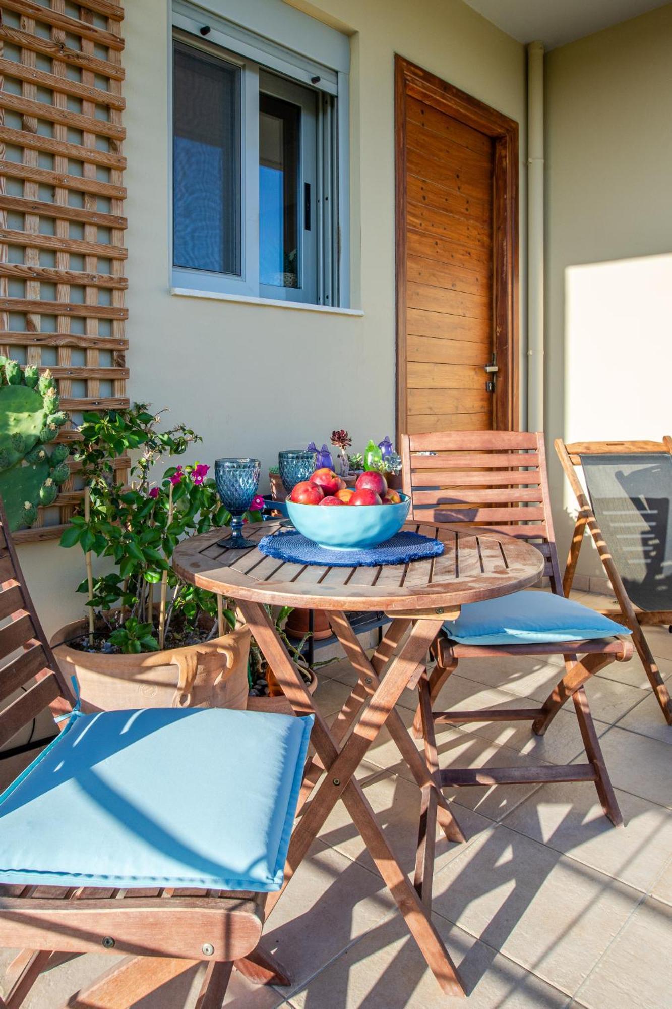 Maleme Yoga Blue Apartment *