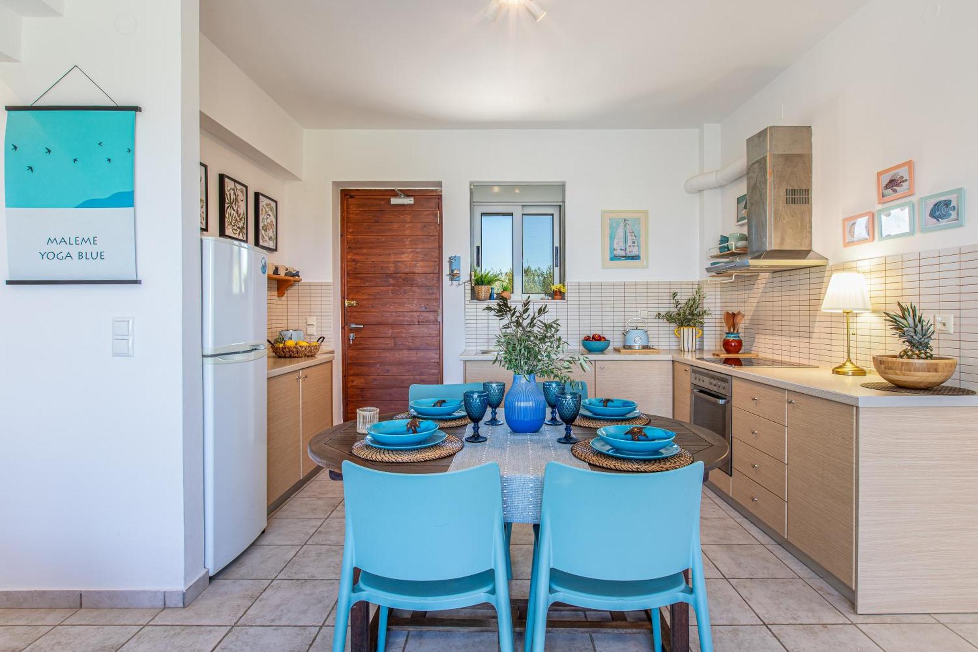 Maleme Yoga Blue Apartment *