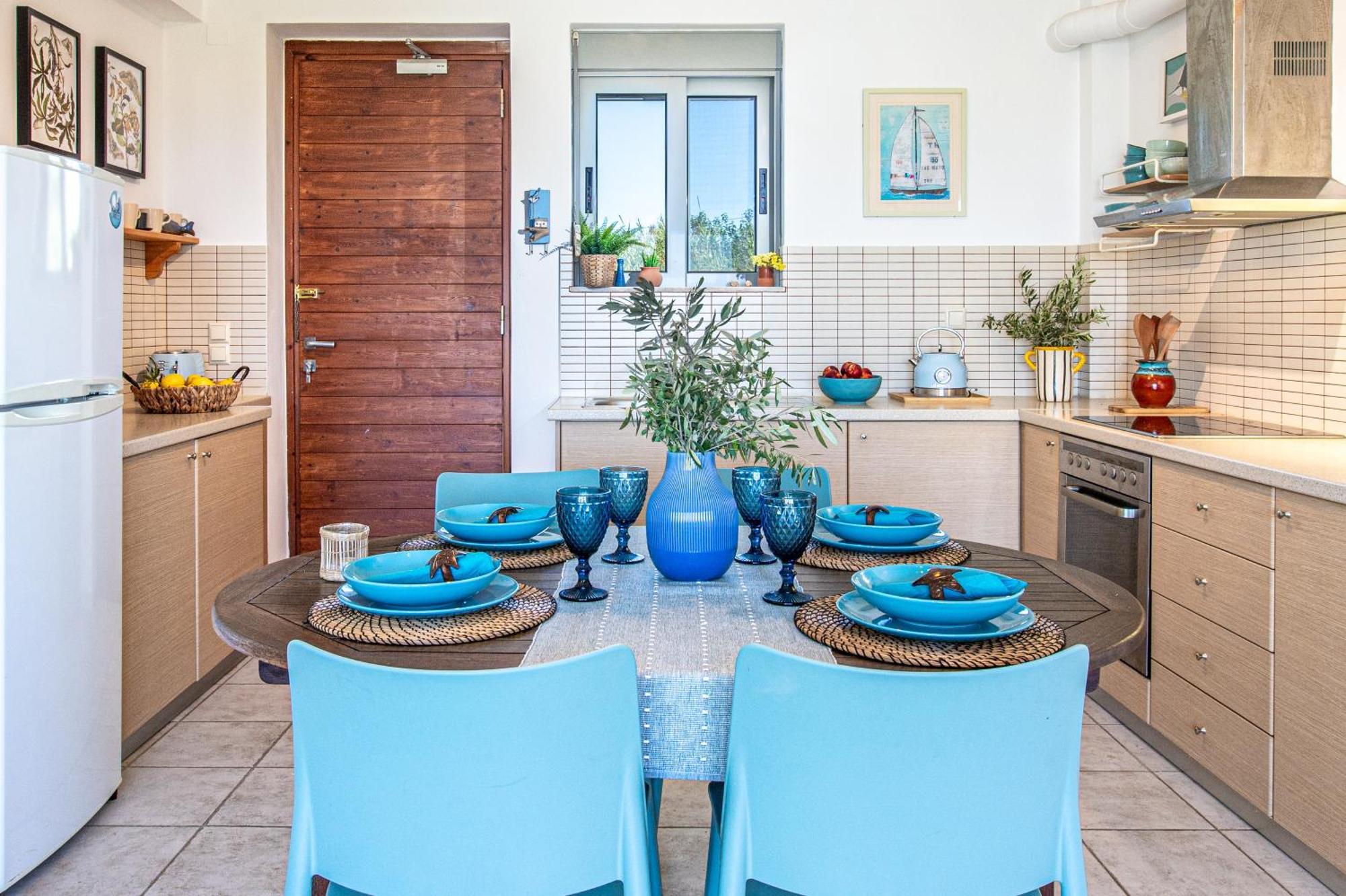 Maleme Yoga Blue Apartment *