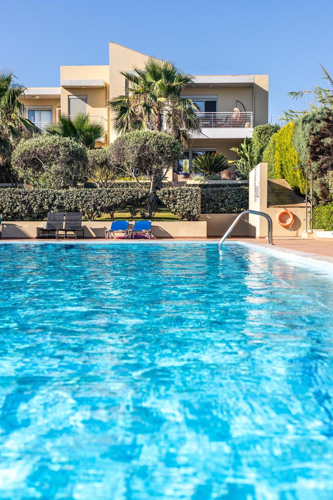 Apartment Maleme Yoga Blue *