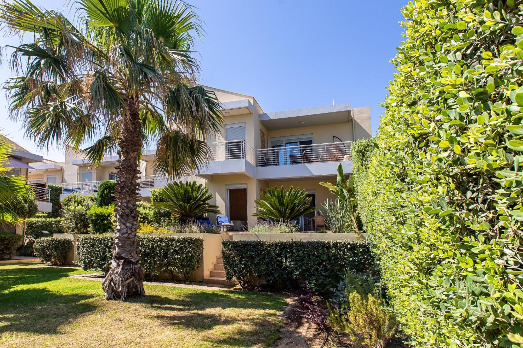 Maleme Yoga Blue Apartment *