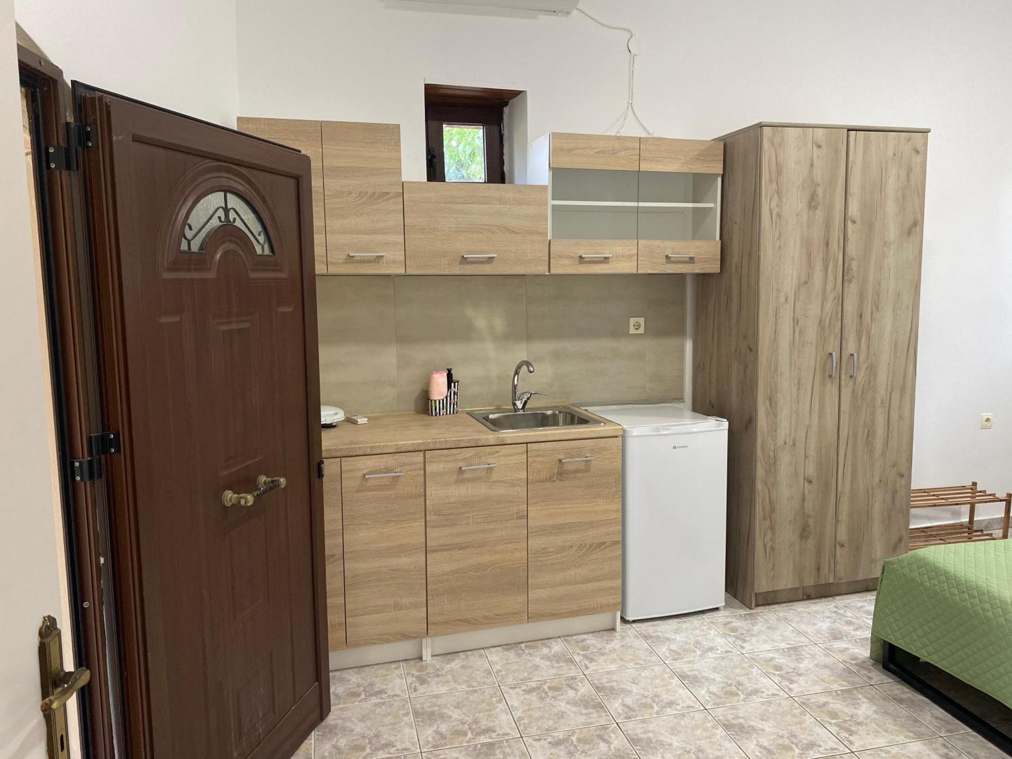 Skaros Holiday home